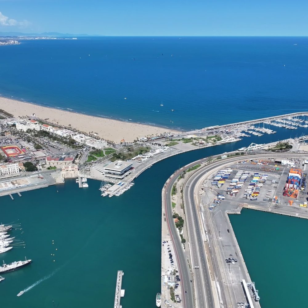 Las_Arenas_Beach_At_Valencia_In_Valencian_Community_Spain._original_3564416